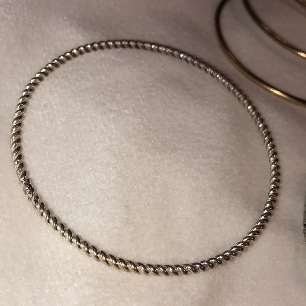 22 Stackable Bangles - Picture 13 of 14